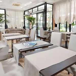 https://hotel-novella.emilia-romagnahotels.net